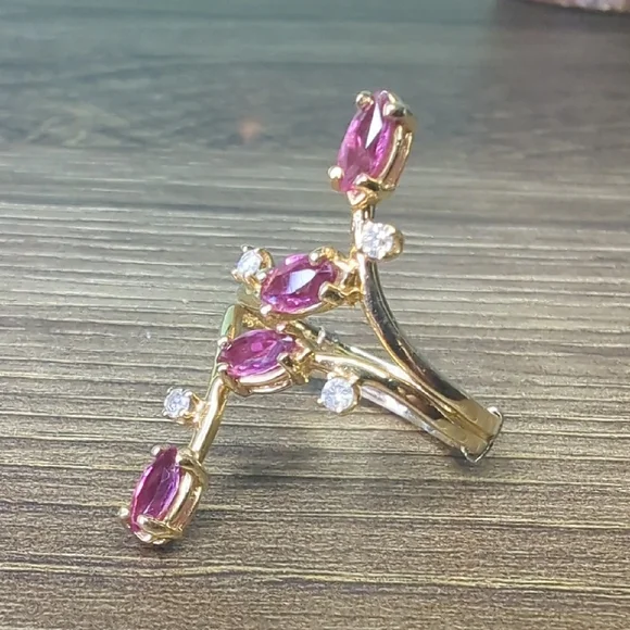Vintage 14K Yellow Gold Pink Sapphire Diamond Ring Size 6.25